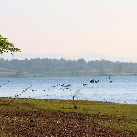 Arasu Homestay Antharasanthe Bagian luar foto